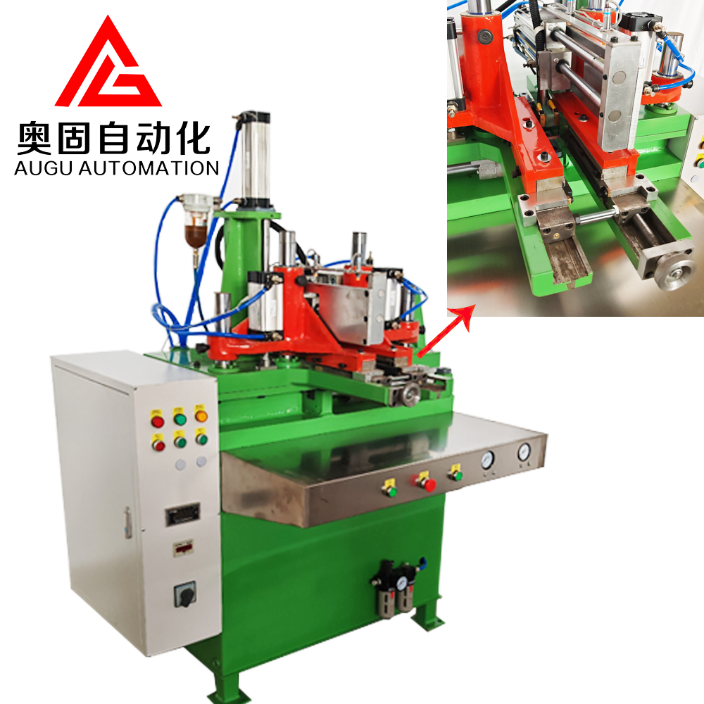 Введение в аппарат для сварки внутренних труб